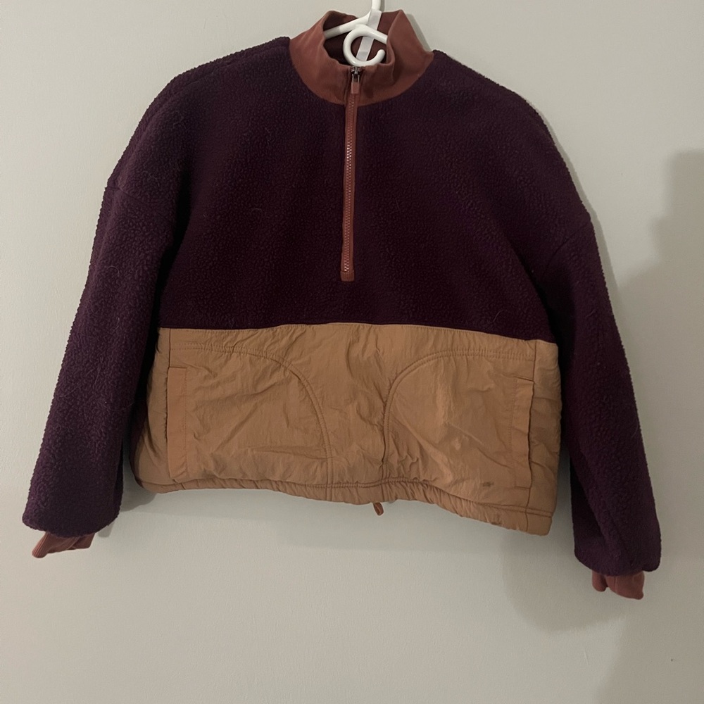 Cropped half zip pullover